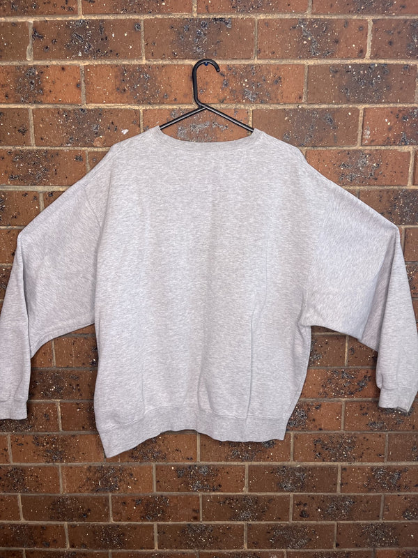 90s Vintage Team Nike Kansas University Centred Embroidered Spell out Grey Sweater (L)